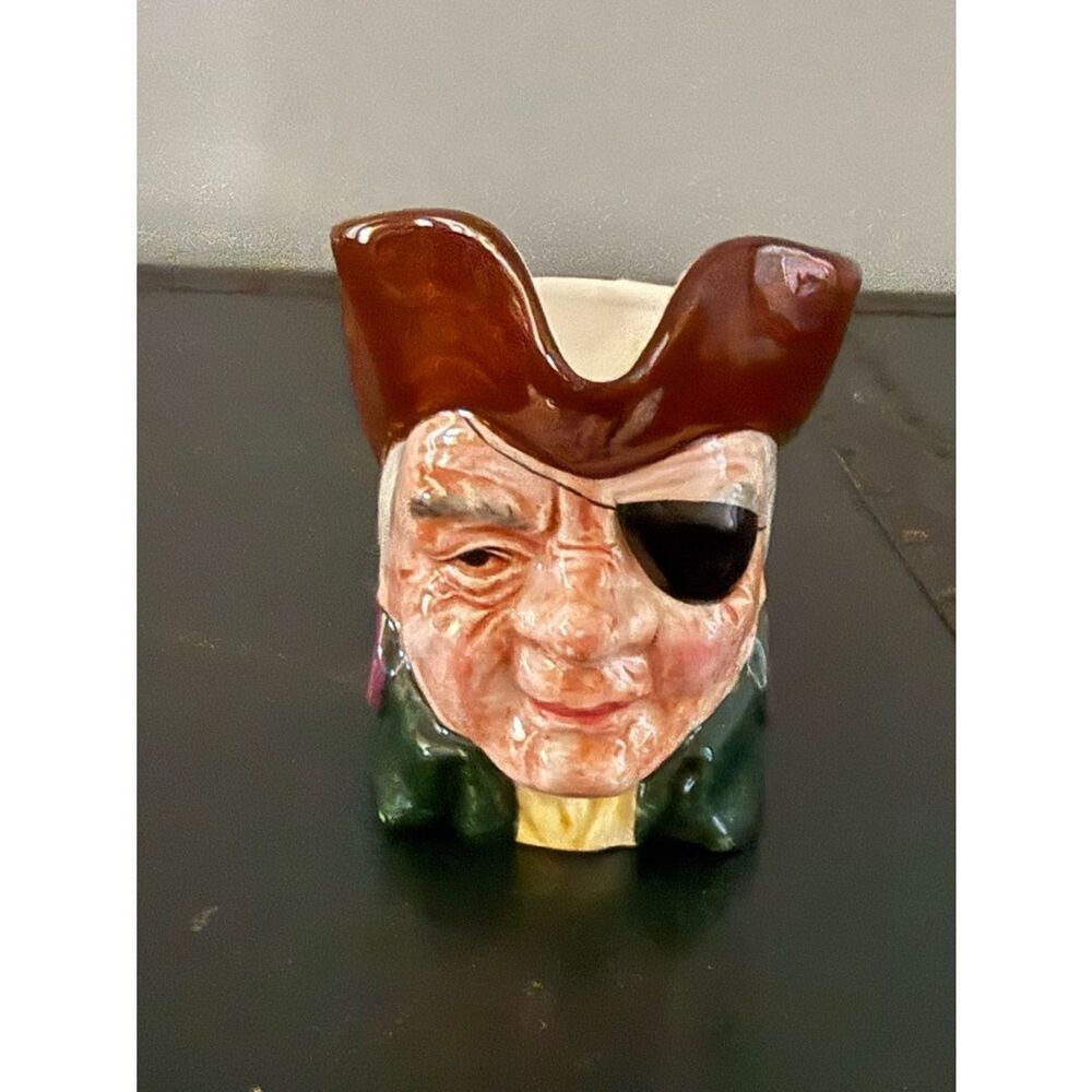 Cooper Clayton Toby Jug Cap'n Patch Pirate, 3 1/2" Tall